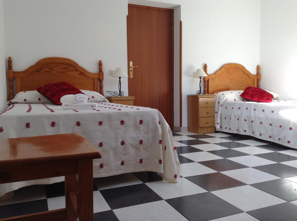 Apartamentos Las Palmeras Cangas de Onis Exterior photo